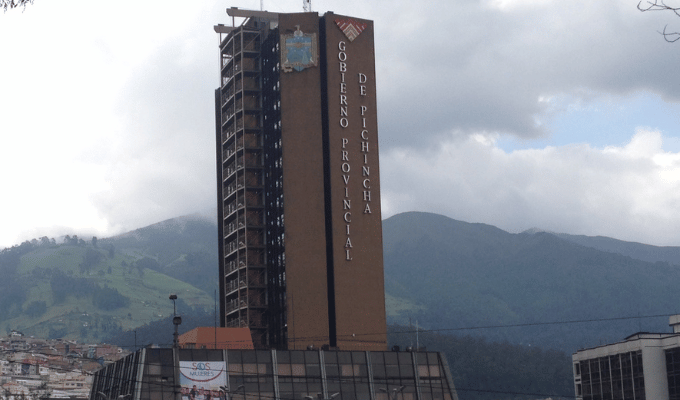 ¡Bombazo en Pichincha! Allanamientos por presunto peculado