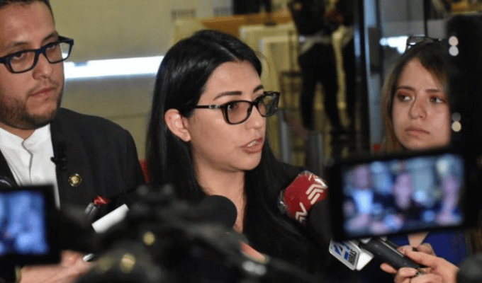 Moya, Pieza Clave en Gabinete de Noboa