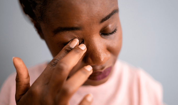 ¿Tic en el Ojo? ¡Razones Sorprendentes!