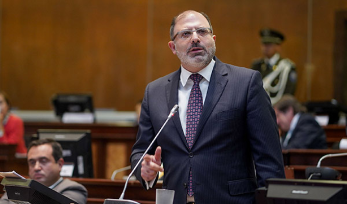 HENRY KRONFLE ES EL NUEVO PRESIDENTE DE LA ASAMBLEA NACIONAL