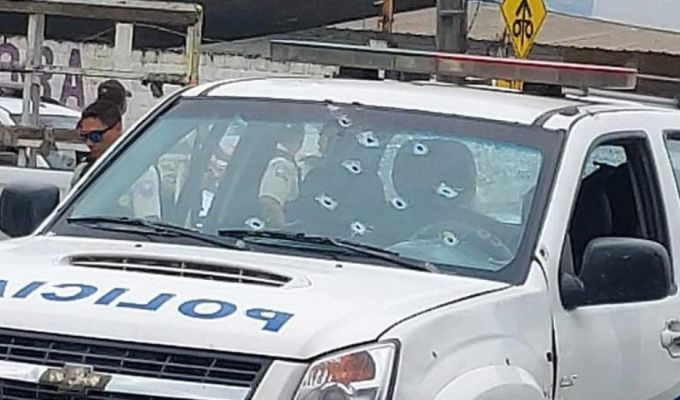 Acribillan a dos policías durante intento de robo en Milagro