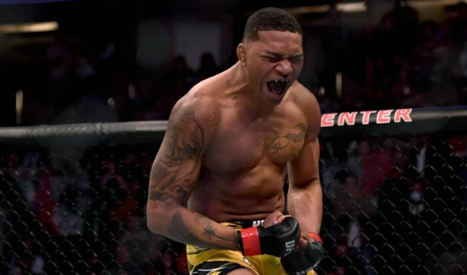 Michael Morales Triunfa en UFC Vegas 82 y Mantiene su Racha Invicta