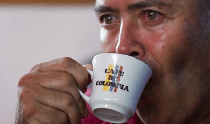 Café Colombiano: El Oro Negro que Conquista Paladares