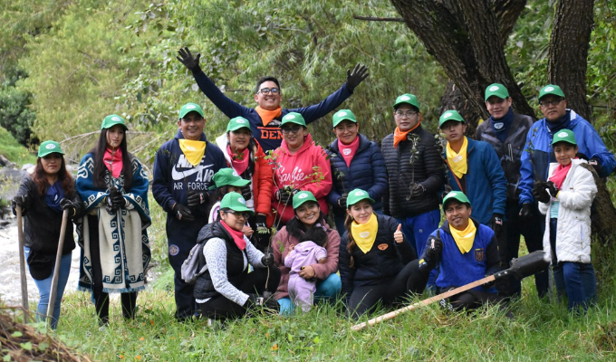 Alpina Impulsa Reforestación en Quito: Un Compromiso Verde
