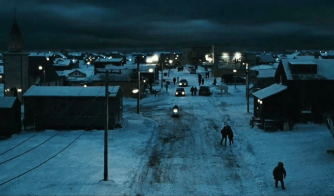 Alaska en Penumbra: Dos Meses de Noche Continua en Utqiaġvik