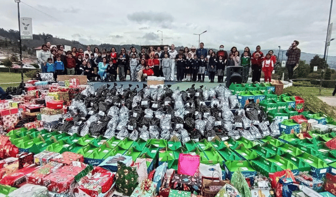Ambato Realiza Evento Navideño para Fomentar Valores en la Juventud