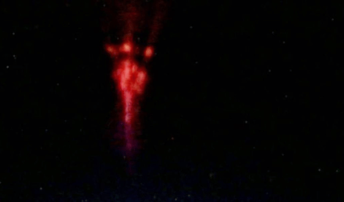 Misterioso Rayo Rojo en el Espacio: La Nueva Observación de la EEI